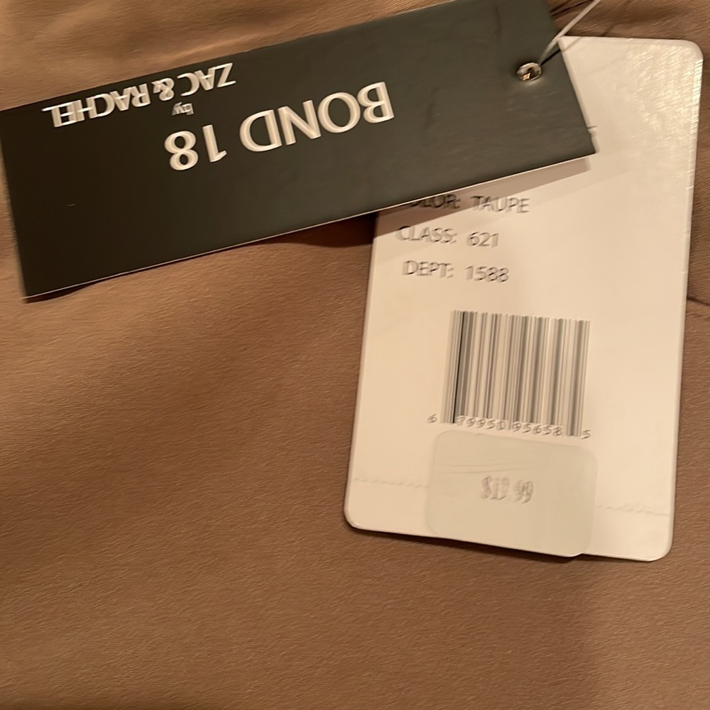 NWT Zac & Rachel Woman Bond 18 24W Taupe Tan Pant Wrinkle Resistant! Work & Play - Picture 5 of 6
